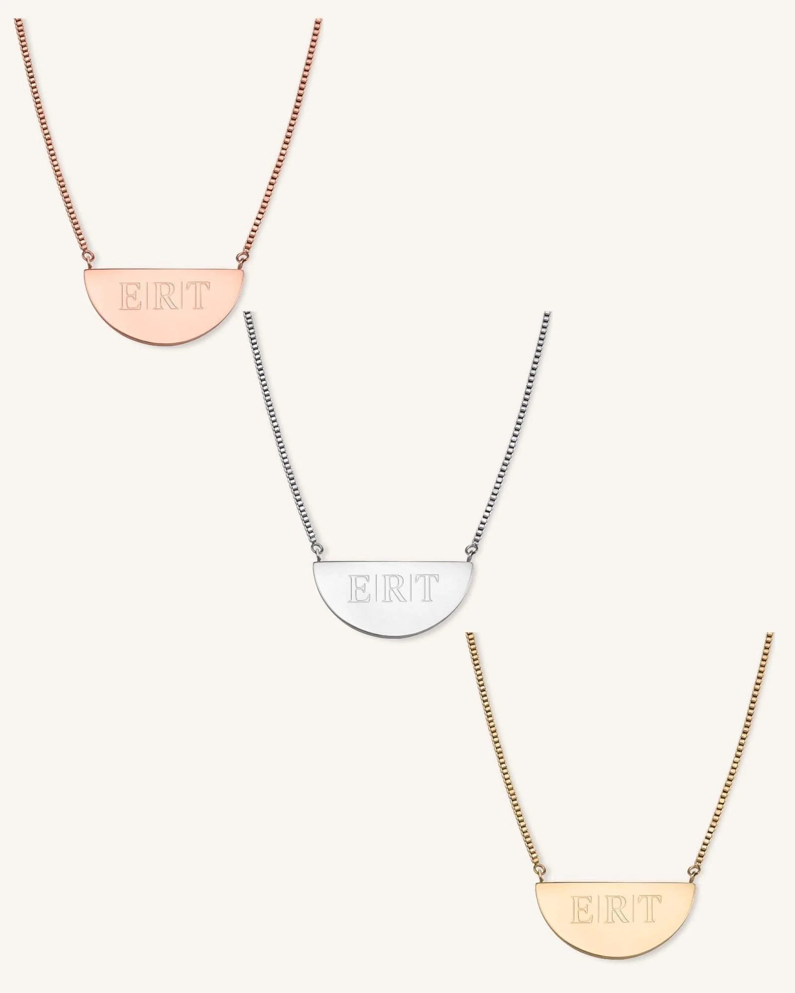 Collier Demi-Lune Avec Initiale - Image 7