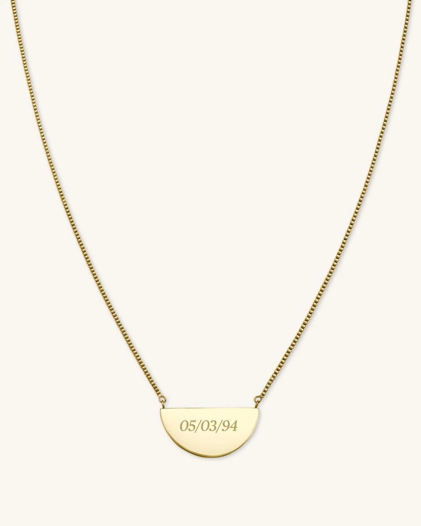 Collier Demi-Lune Avec Initiale - Image 4