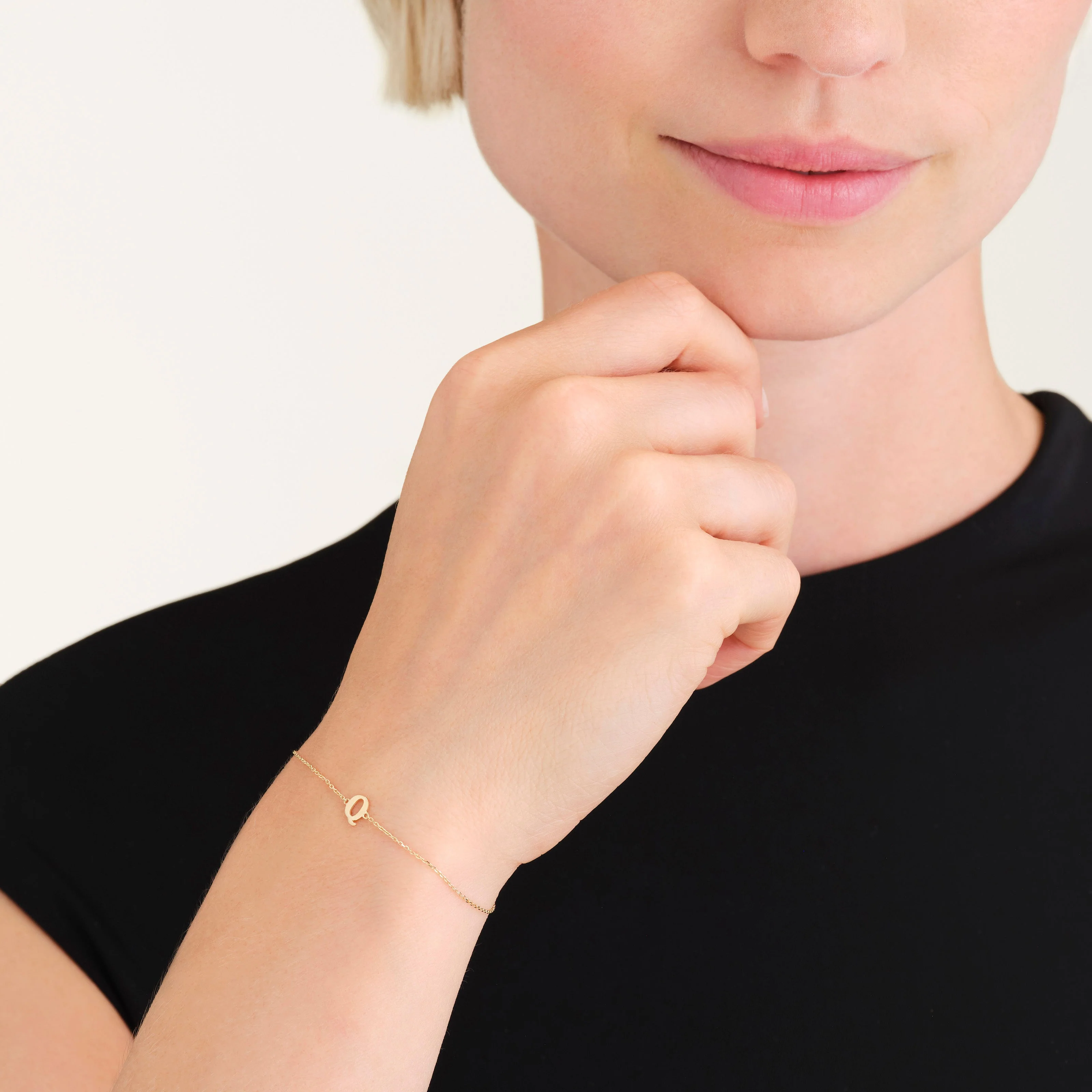 Bracelet Initiale Q - Image 2