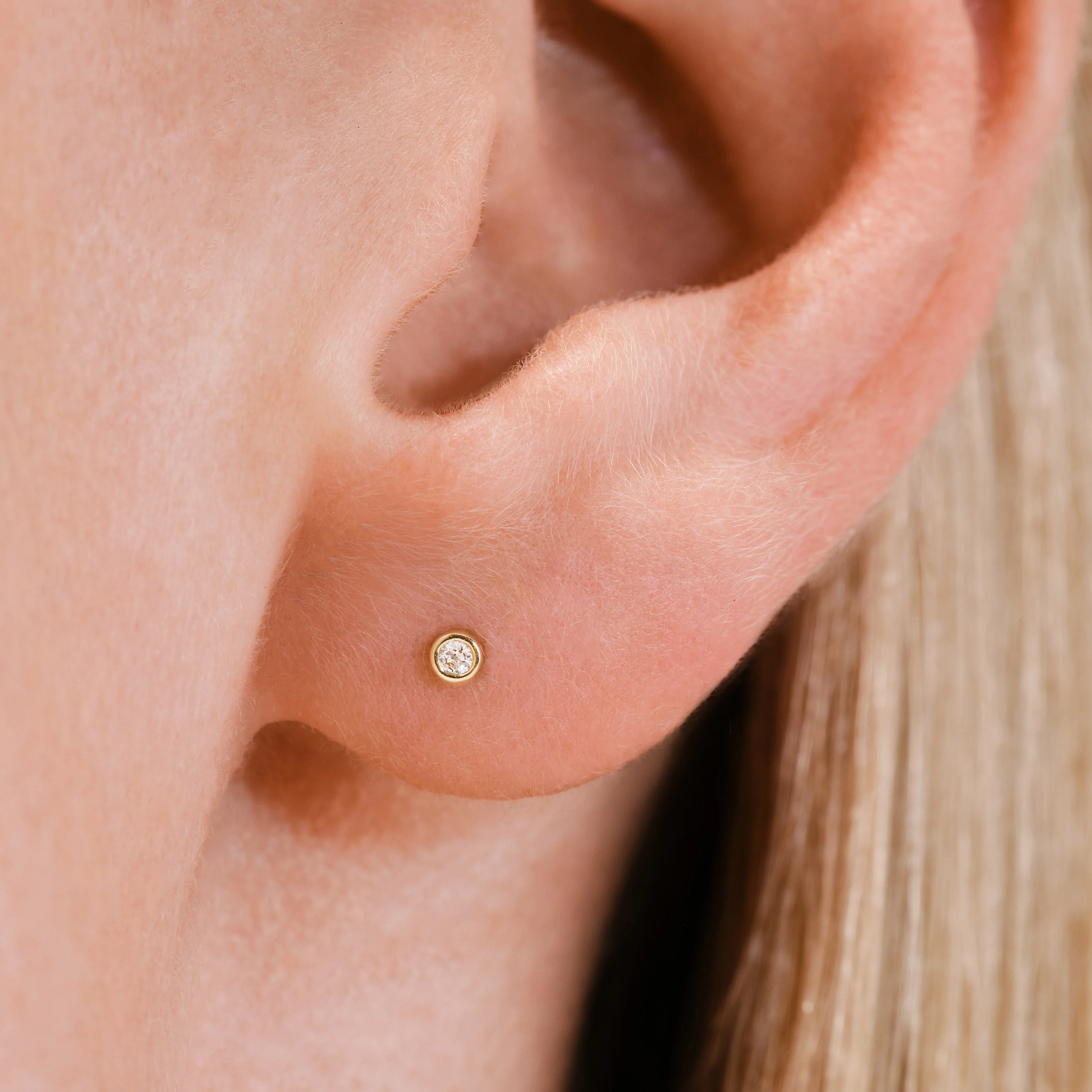 Lumia Studs - Image 3