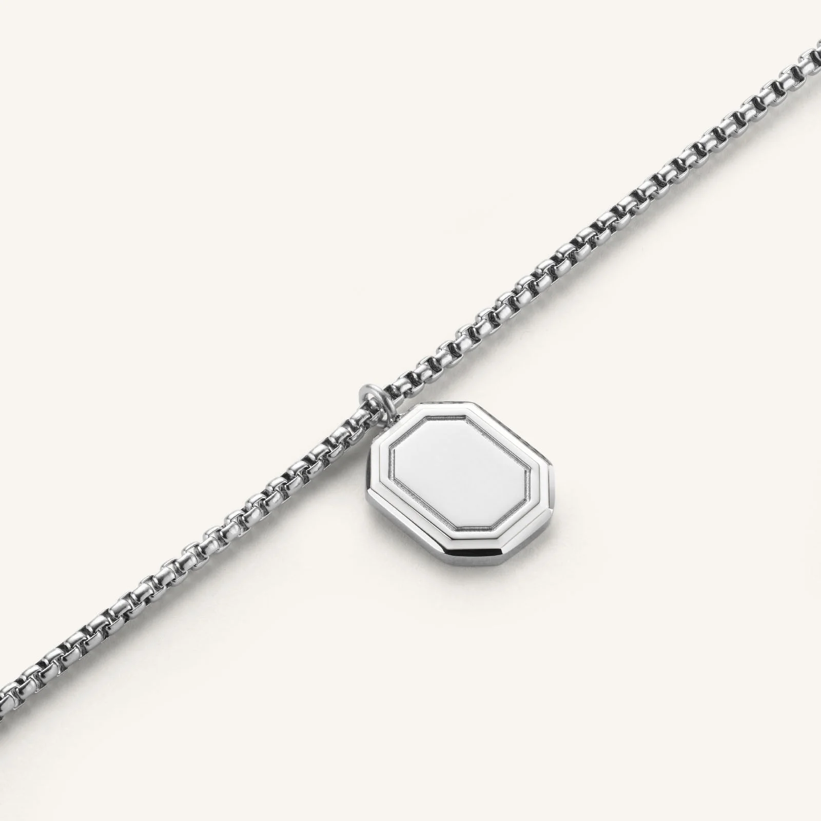 Octagon Enamel Collier - Image 11
