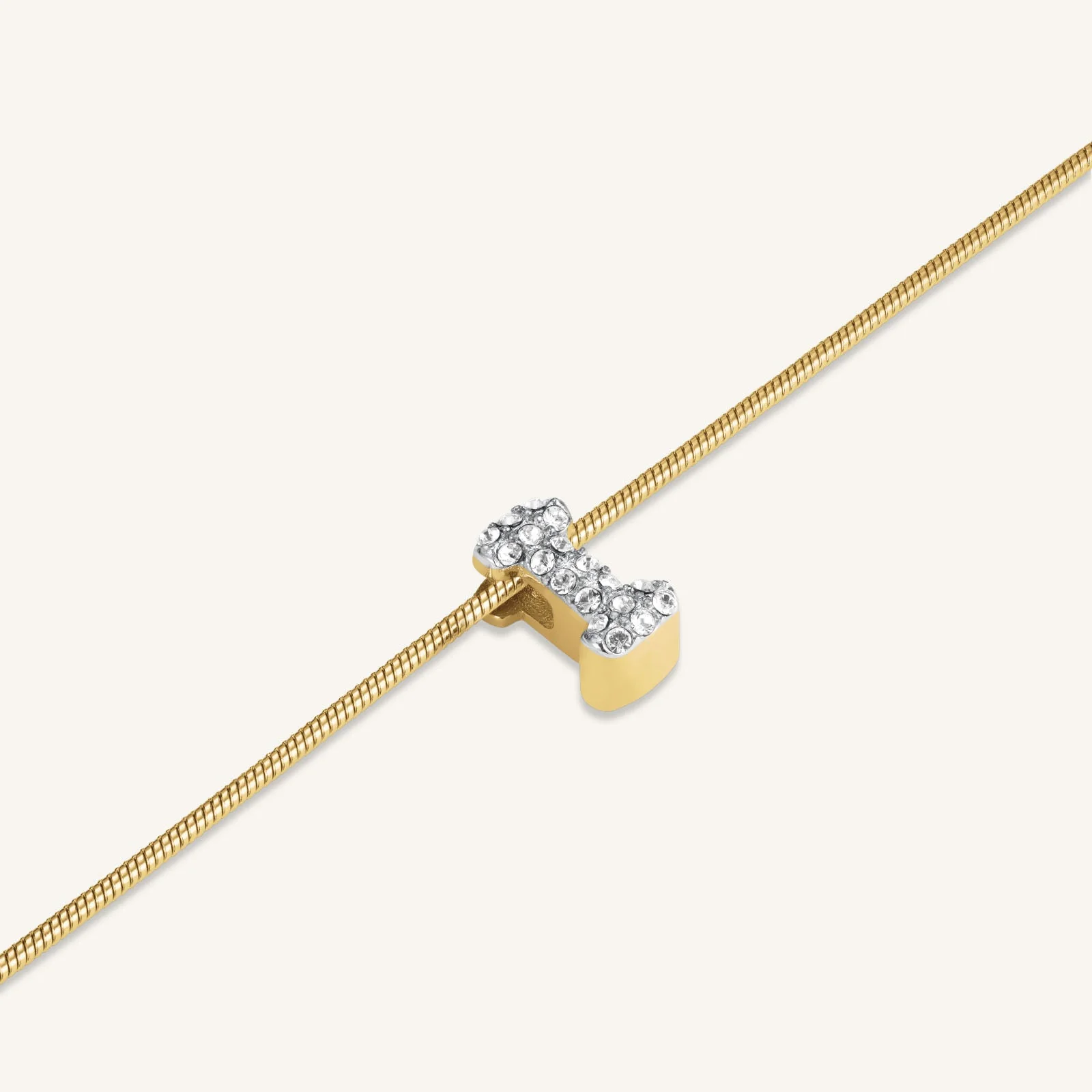 Collier lettre I avec cristaux - Image 3