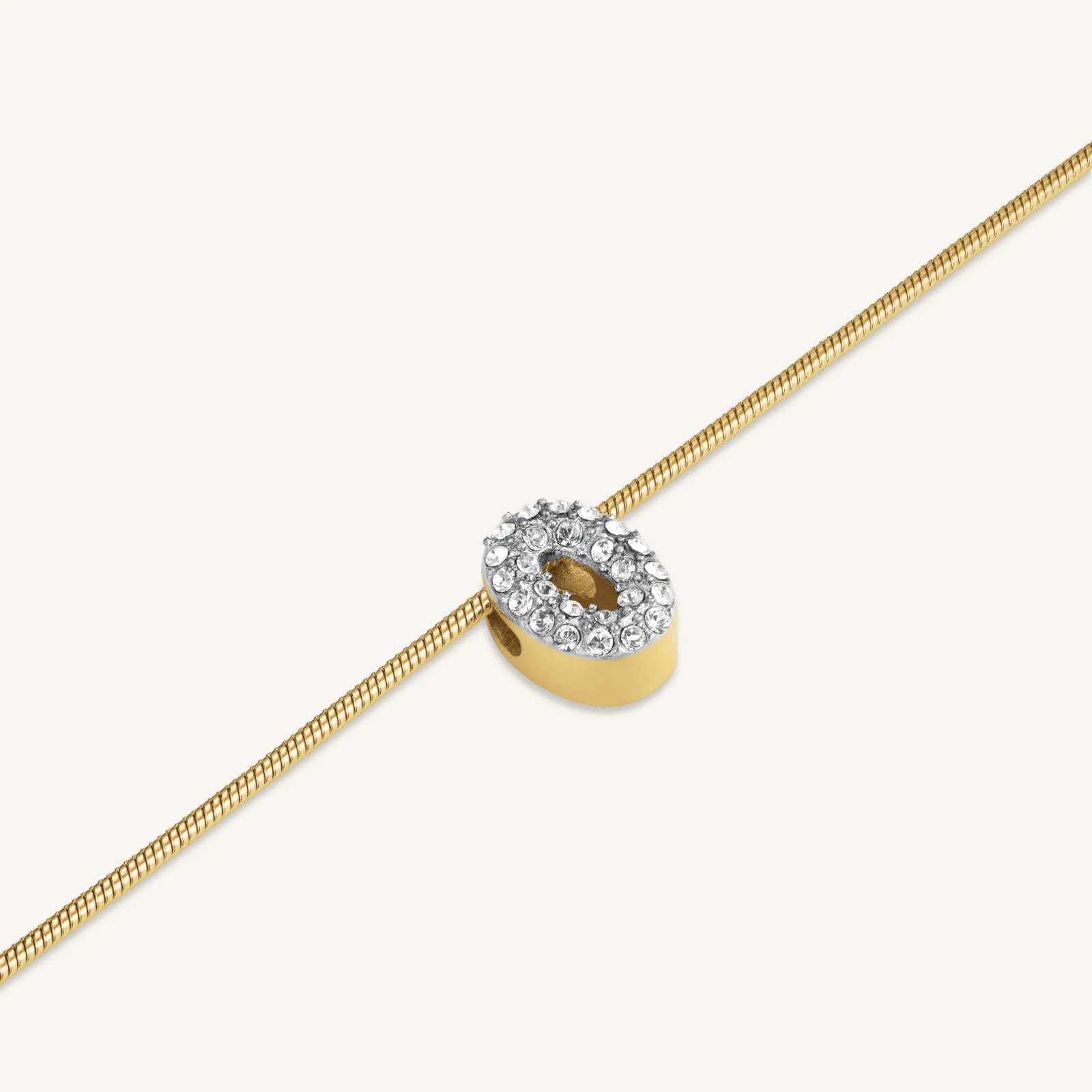 Collier lettre O avec cristaux - Image 3